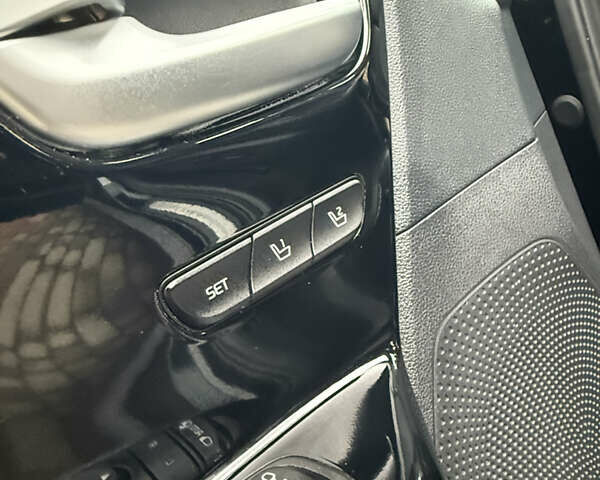 Киа Niro 2020 в Трускавце на Automoto.ua Черный Киа Niro, объемом двигателя 0 л и пробегом 97 тыс. км за 16999 $, фото 44 на Automoto.ua