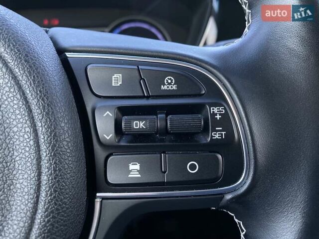 Киа Niro 2020 в Львове на Automoto.ua Черный Киа Niro, объемом двигателя 0 л и пробегом 83 тыс. км за 22200 $, фото 4 на Automoto.ua