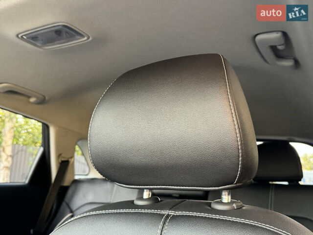 Черный Киа Niro, объемом двигателя 0 л и пробегом 50 тыс. км за 23499 $, фото 40 на Automoto.ua