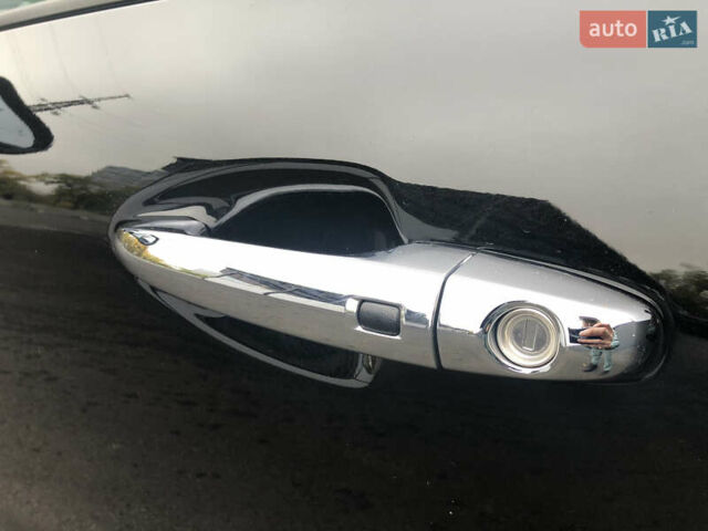 Киа Niro 2020 в Киеве на Automoto.ua Черный Киа Niro, объемом двигателя 0 л и пробегом 67 тыс. км за 21999 $, фото 20 на Automoto.ua