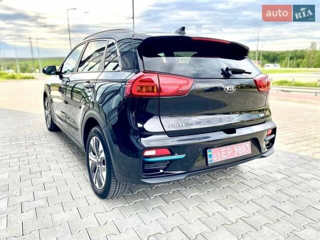 Черный Киа Niro, объемом двигателя 0 л и пробегом 142 тыс. км за 18900 $, фото 9 на Automoto.ua