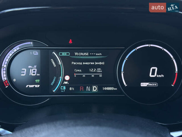 Чорний Кіа Niro, об'ємом двигуна 0 л та пробігом 144 тис. км за 19500 $, фото 54 на Automoto.ua