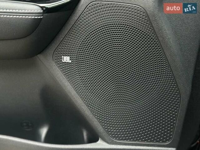 Чорний Кіа Niro, об'ємом двигуна 0 л та пробігом 134 тис. км за 18950 $, фото 23 на Automoto.ua