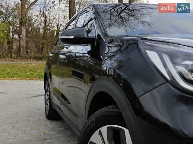 Чорний Кіа Niro, об'ємом двигуна 0 л та пробігом 115 тис. км за 20700 $, фото 11 на Automoto.ua