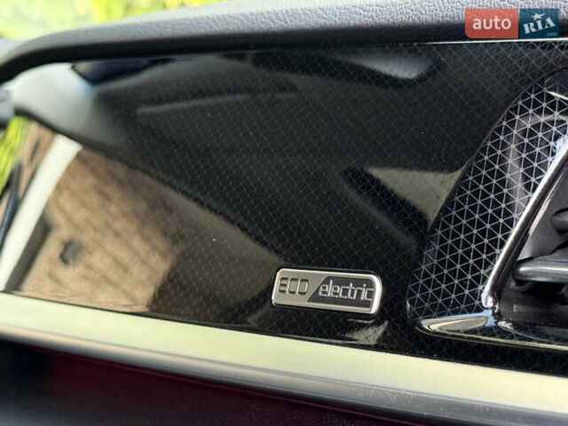 Черный Киа Niro, объемом двигателя 0 л и пробегом 50 тыс. км за 23499 $, фото 77 на Automoto.ua