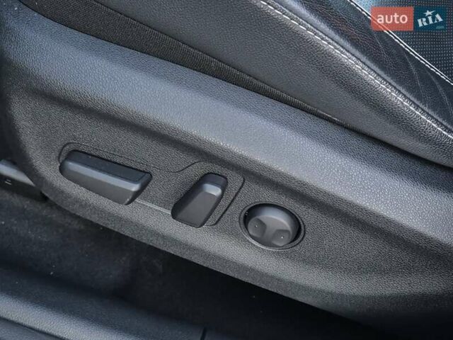 Черный Киа Niro, объемом двигателя 0 л и пробегом 132 тыс. км за 19449 $, фото 39 на Automoto.ua