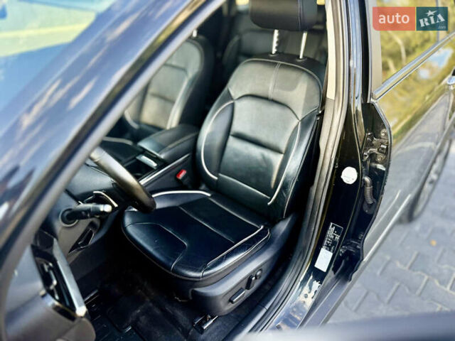 Черный Киа Niro, объемом двигателя 0 л и пробегом 165 тыс. км за 16999 $, фото 49 на Automoto.ua