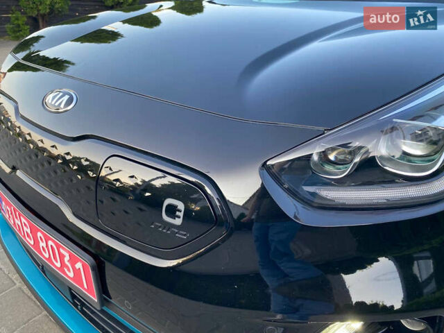Черный Киа Niro, объемом двигателя 0 л и пробегом 152 тыс. км за 19200 $, фото 22 на Automoto.ua