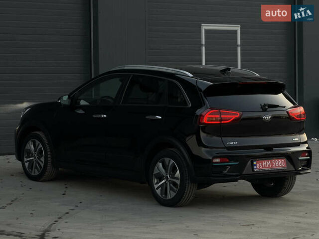 Черный Киа Niro, объемом двигателя 0 л и пробегом 142 тыс. км за 18900 $, фото 12 на Automoto.ua