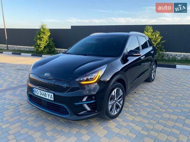 Черный Киа Niro, объемом двигателя 0 л и пробегом 109 тыс. км за 19450 $, фото 11 на Automoto.ua