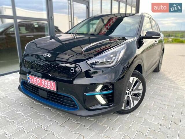 Черный Киа Niro, объемом двигателя 0 л и пробегом 142 тыс. км за 18900 $, фото 5 на Automoto.ua