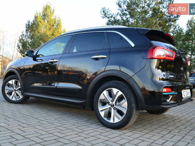 Черный Киа Niro, объемом двигателя 0 л и пробегом 68 тыс. км за 17450 $, фото 27 на Automoto.ua
