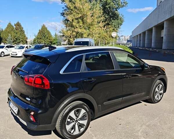 Киа Niro 2020 в Киеве на Automoto.ua Черный Киа Niro, объемом двигателя 1.58 л и пробегом 88 тыс. км за 18400 $, фото 14 на Automoto.ua