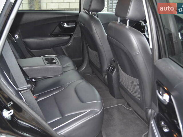 Чорний Кіа Niro, об'ємом двигуна 0 л та пробігом 169 тис. км за 18450 $, фото 48 на Automoto.ua