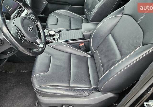 Черный Киа Niro, объемом двигателя 0 л и пробегом 139 тыс. км за 19800 $, фото 14 на Automoto.ua