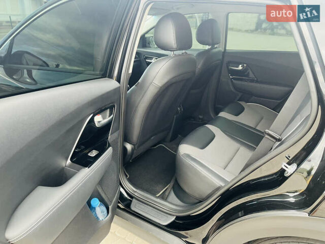 Киа Niro 2020 в Первомайск на Automoto.ua Черный Киа Niro, объемом двигателя 0 л и пробегом 121 тыс. км за 18800 $, фото 15 на Automoto.ua