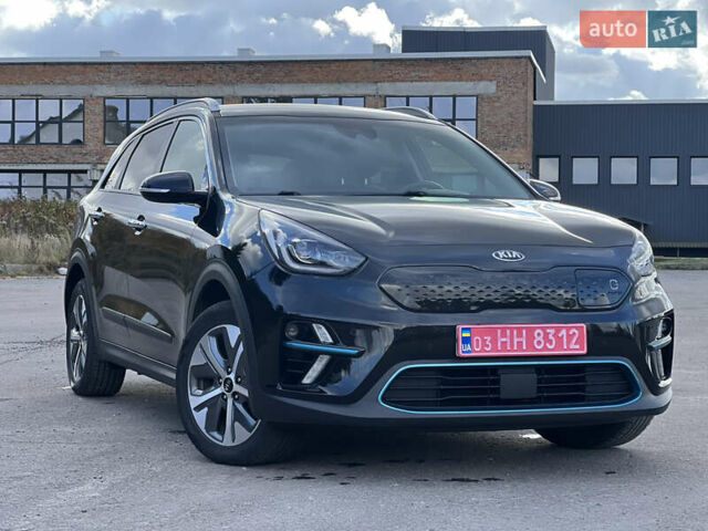 Киа Niro 2020 в Ровно на Automoto.ua Черный Киа Niro, объемом двигателя 0 л и пробегом 143 тыс. км за 18499 $, фото 14 на Automoto.ua