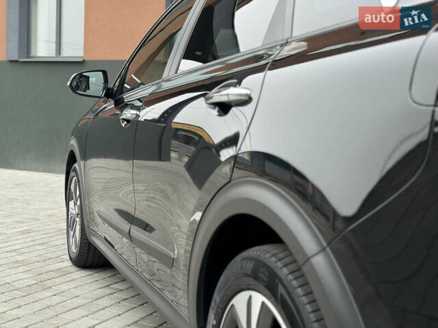 Черный Киа Niro, объемом двигателя 0 л и пробегом 132 тыс. км за 18699 $, фото 21 на Automoto.ua