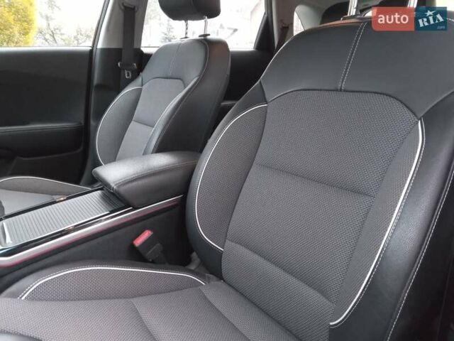 Черный Киа Niro, объемом двигателя 0 л и пробегом 92 тыс. км за 19945 $, фото 53 на Automoto.ua