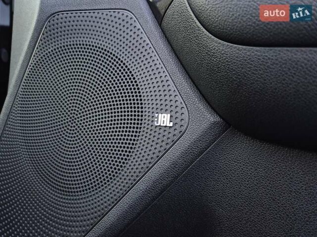 Черный Киа Niro, объемом двигателя 0 л и пробегом 132 тыс. км за 19449 $, фото 30 на Automoto.ua