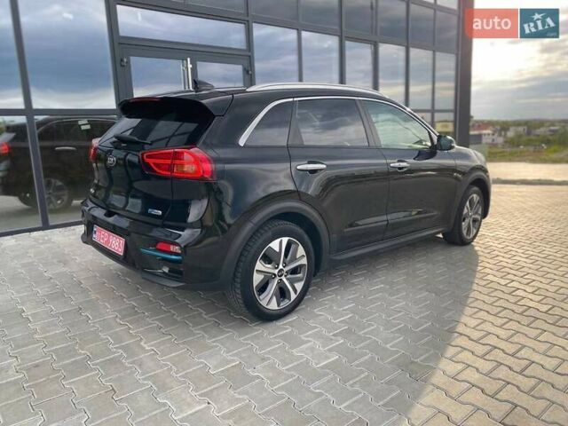 Черный Киа Niro, объемом двигателя 0 л и пробегом 142 тыс. км за 18900 $, фото 20 на Automoto.ua