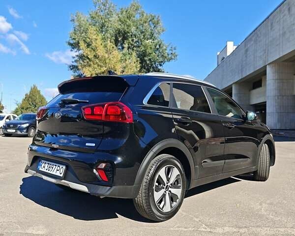 Киа Niro 2020 в Киеве на Automoto.ua Черный Киа Niro, объемом двигателя 1.58 л и пробегом 88 тыс. км за 18400 $, фото 2 на Automoto.ua
