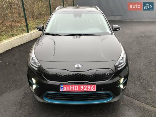 Черный Киа Niro, объемом двигателя 0 л и пробегом 40 тыс. км за 22950 $, фото 1 на Automoto.ua