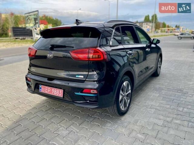 Черный Киа Niro, объемом двигателя 0 л и пробегом 142 тыс. км за 18900 $, фото 27 на Automoto.ua