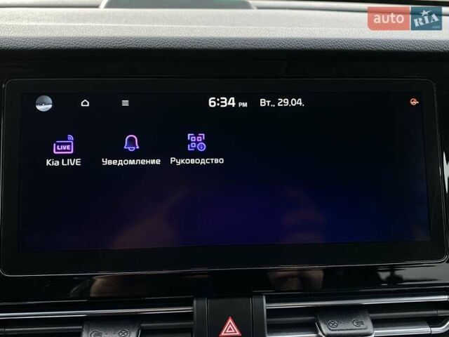 Чорний Кіа Niro, об'ємом двигуна 0 л та пробігом 96 тис. км за 20600 $, фото 53 на Automoto.ua