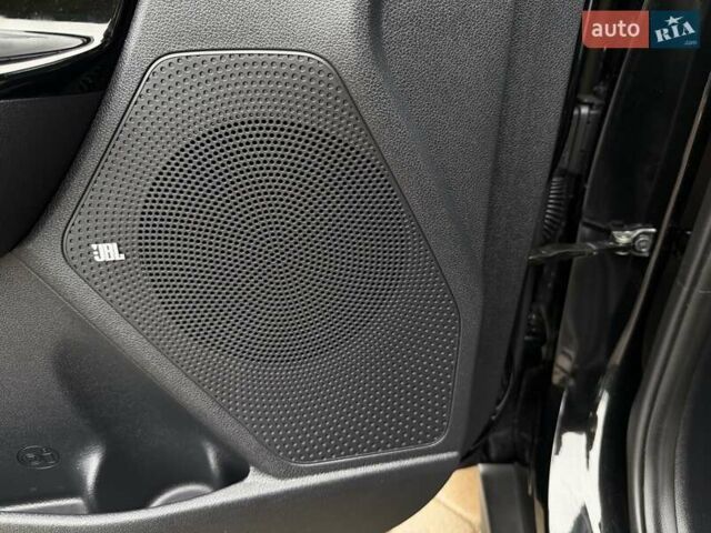 Чорний Кіа Niro, об'ємом двигуна 0 л та пробігом 89 тис. км за 20799 $, фото 39 на Automoto.ua