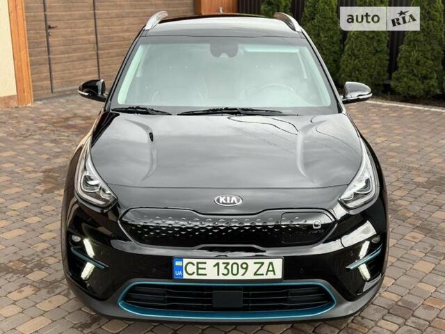 Чорний Кіа Niro, об'ємом двигуна 0 л та пробігом 157 тис. км за 22400 $, фото 4 на Automoto.ua