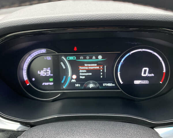 Киа Niro 2020 в Виннице на Automoto.ua Черный Киа Niro, объемом двигателя 0 л и пробегом 170 тыс. км за 18499 $, фото 25 на Automoto.ua