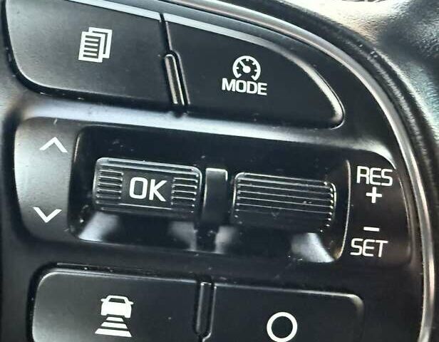 Черный Киа Niro, объемом двигателя 0 л и пробегом 98 тыс. км за 17450 $, фото 52 на Automoto.ua