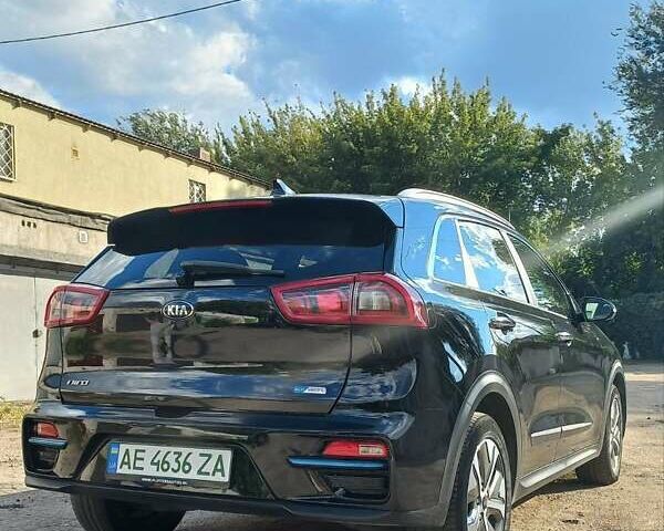 Киа Niro 2020 в Каменское - Днепродзержинск на Automoto.ua Черный Киа Niro, объемом двигателя 0 л и пробегом 83 тыс. км за 20300 $, фото 12 на Automoto.ua
