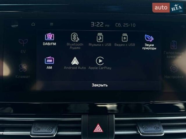 Чорний Кіа Niro, об'ємом двигуна 0 л та пробігом 68 тис. км за 24200 $, фото 64 на Automoto.ua