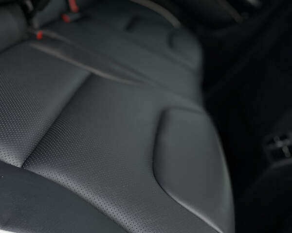 Киа Niro 2020 в Дрогобыче на Automoto.ua Черный Киа Niro, объемом двигателя 0 л и пробегом 148 тыс. км за 19799 $, фото 36 на Automoto.ua