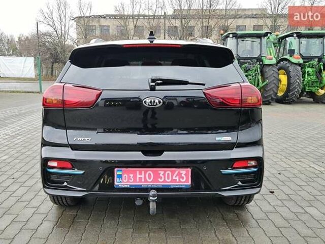 Черный Киа Niro, объемом двигателя 0 л и пробегом 139 тыс. км за 19800 $, фото 6 на Automoto.ua