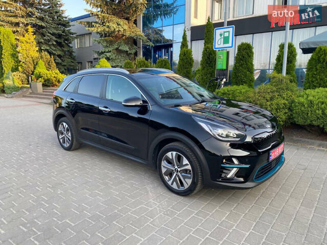 Черный Киа Niro, объемом двигателя 0 л и пробегом 152 тыс. км за 19200 $, фото 6 на Automoto.ua