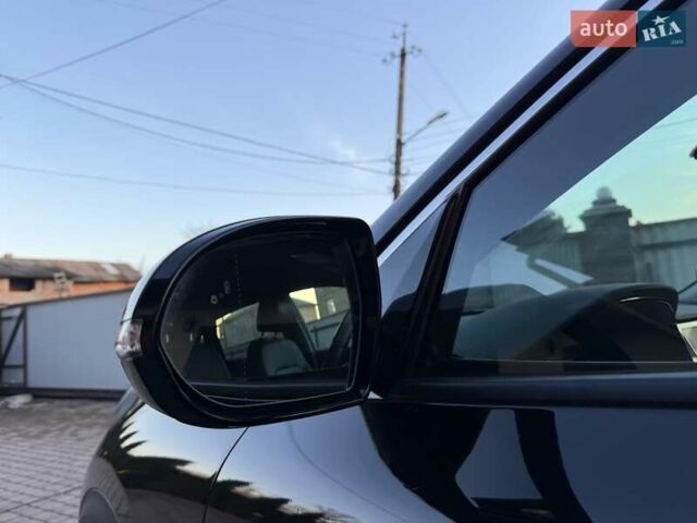 Чорний Кіа Niro, об'ємом двигуна 0 л та пробігом 69 тис. км за 21500 $, фото 8 на Automoto.ua