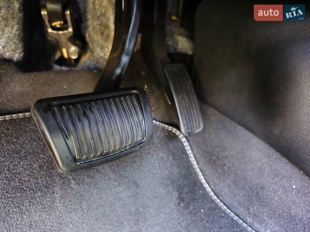Черный Киа Niro, объемом двигателя 0 л и пробегом 46 тыс. км за 17000 $, фото 65 на Automoto.ua