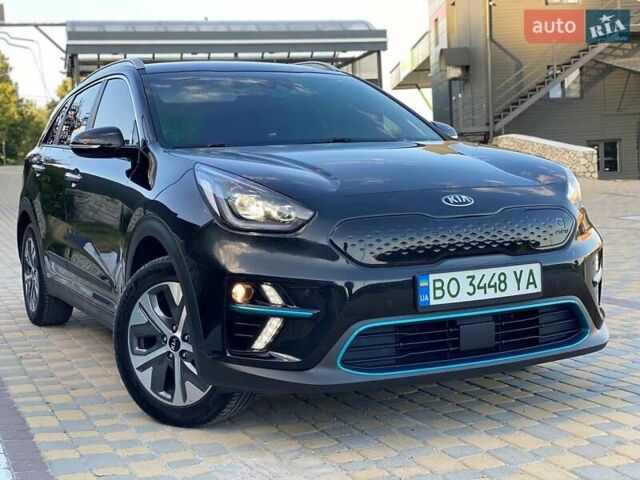 Черный Киа Niro, объемом двигателя 0 л и пробегом 109 тыс. км за 19450 $, фото 12 на Automoto.ua