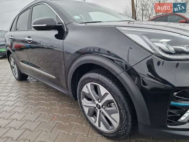 Черный Киа Niro, объемом двигателя 0 л и пробегом 65 тыс. км за 20800 $, фото 8 на Automoto.ua
