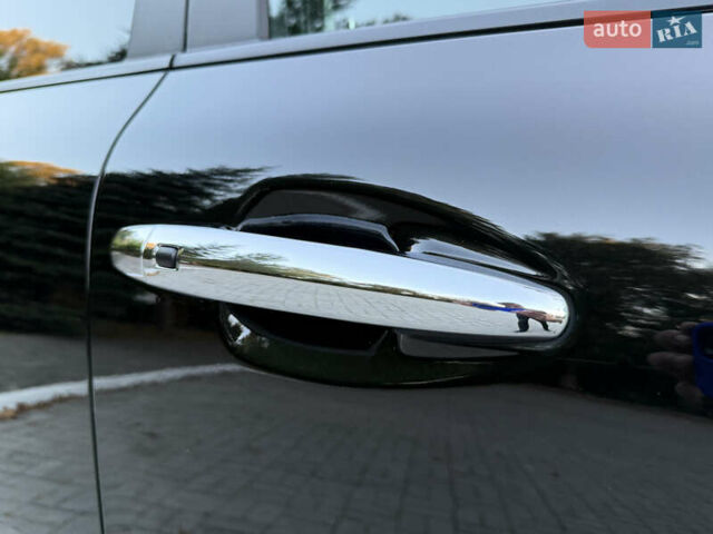 Чорний Кіа Niro, об'ємом двигуна 0 л та пробігом 123 тис. км за 17899 $, фото 9 на Automoto.ua