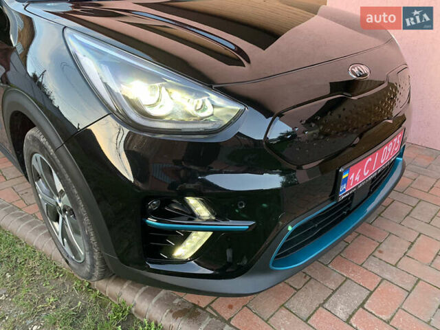Черный Киа Niro, объемом двигателя 0 л и пробегом 60 тыс. км за 22799 $, фото 17 на Automoto.ua
