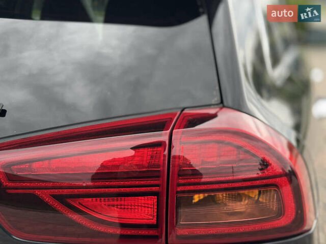 Черный Киа Niro, объемом двигателя 0 л и пробегом 96 тыс. км за 20999 $, фото 26 на Automoto.ua
