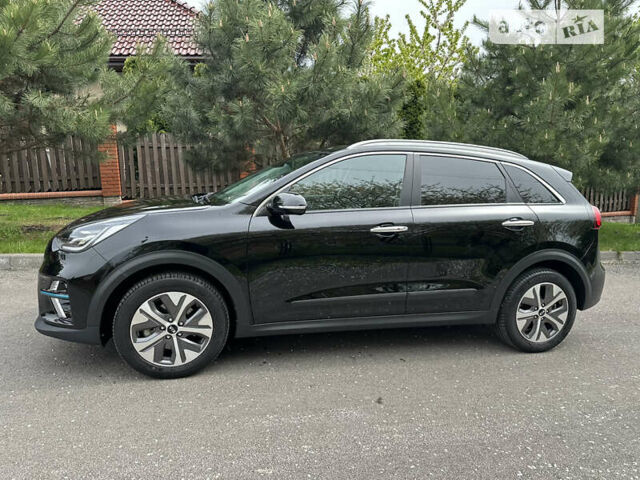 Чорний Кіа Niro, об'ємом двигуна 0 л та пробігом 34 тис. км за 25900 $, фото 7 на Automoto.ua