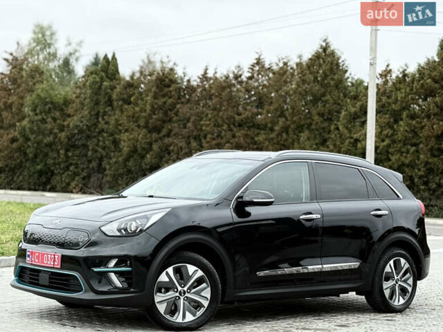 Черный Киа Niro, объемом двигателя 0 л и пробегом 80 тыс. км за 19650 $, фото 107 на Automoto.ua