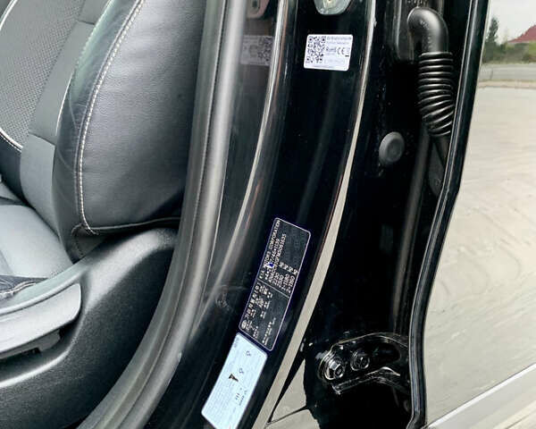 Черный Киа Niro, объемом двигателя 0 л и пробегом 94 тыс. км за 17900 $, фото 47 на Automoto.ua