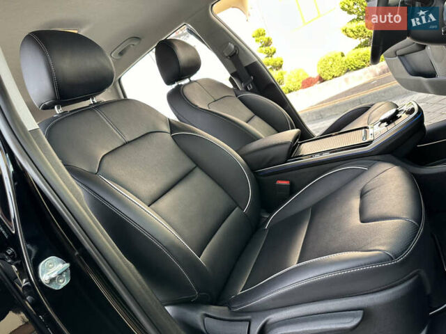 Чорний Кіа Niro, об'ємом двигуна 0 л та пробігом 51 тис. км за 21500 $, фото 72 на Automoto.ua