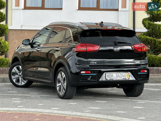 Чорний Кіа Niro, об'ємом двигуна 0 л та пробігом 51 тис. км за 21500 $, фото 27 на Automoto.ua